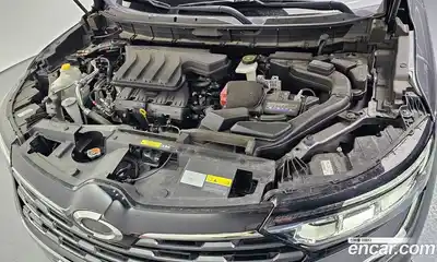 Renault QM6 2024 2.0 Автомат в Москве № 204577, миниатюра 2