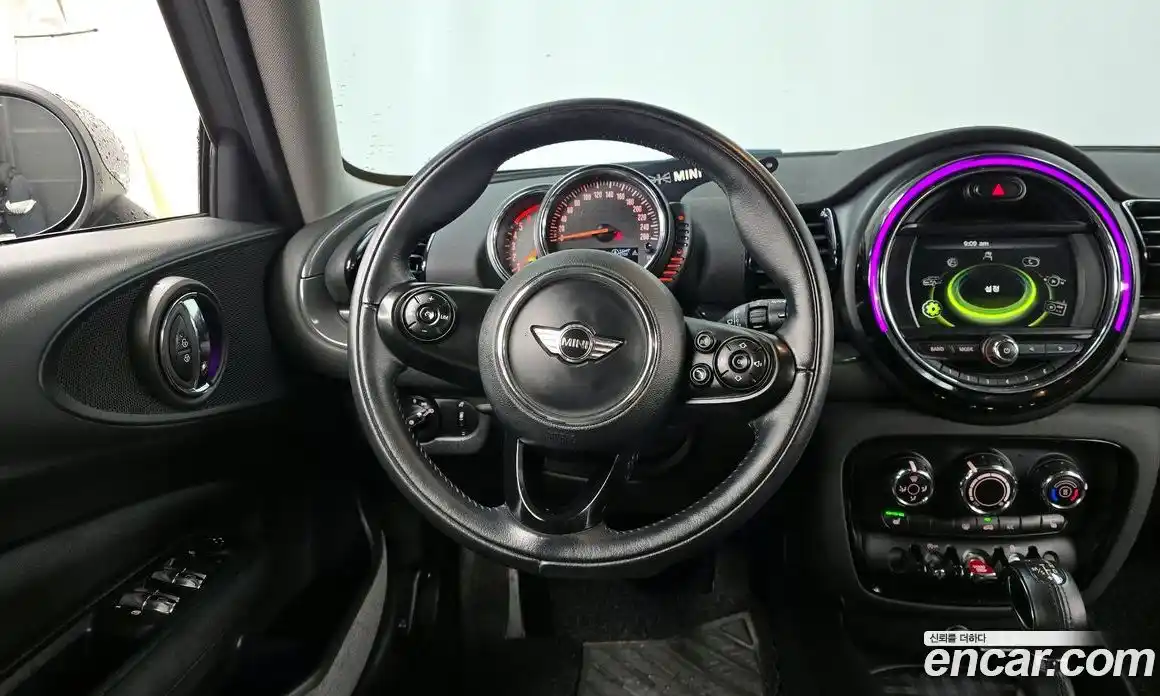 Mini Clubman 2018 2.0 Автомат в Москве № 207413, фото 12