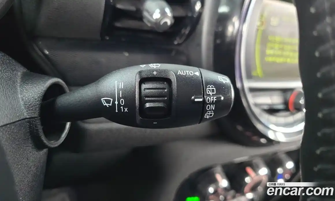 Mini Clubman 2018 2.0 Автомат в Москве № 207413, фото 9