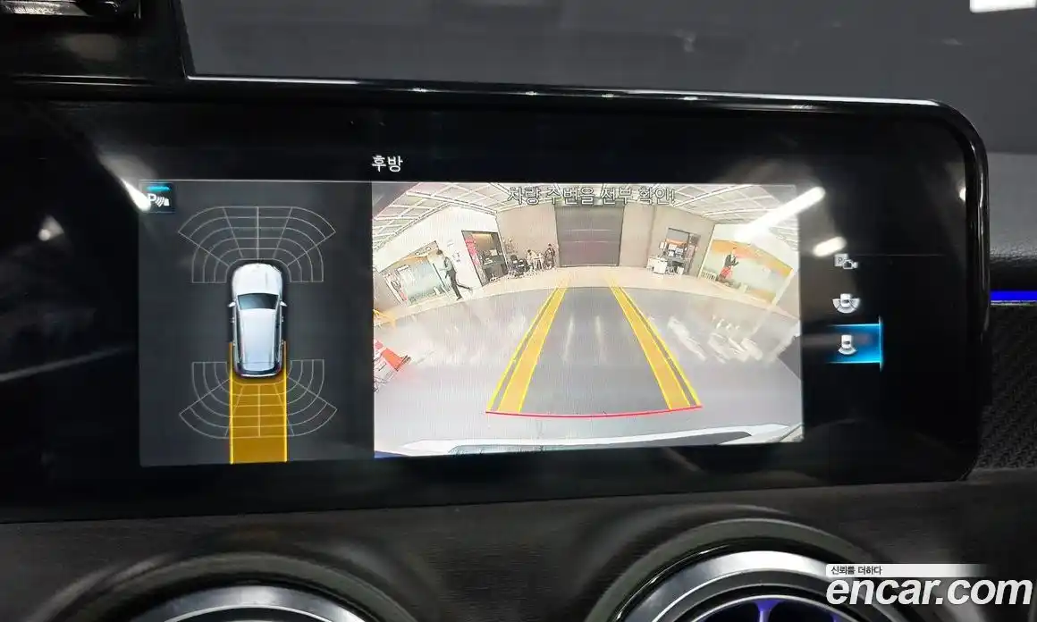 Mercedes-Benz GLB-Class 2021 2.0 Автомат в Москве № 207701, фото 15