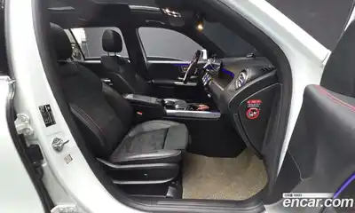 Mercedes-Benz GLB-Class 2021 2.0 Автомат в Москве № 207701, миниатюра 3