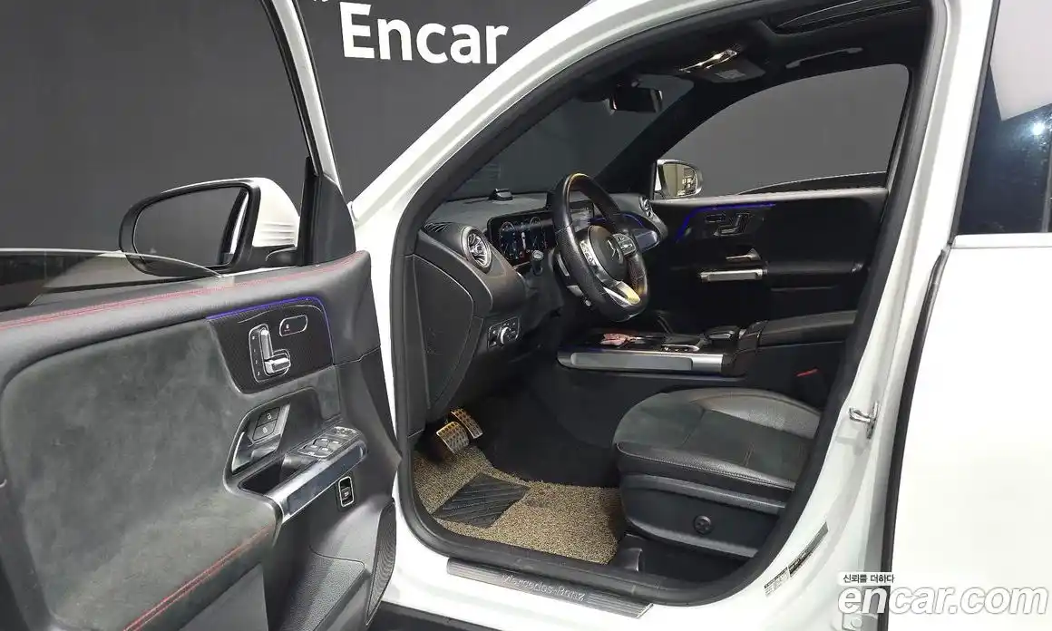 Mercedes-Benz GLB-Class 2021 2.0 Автомат в Москве № 207701, фото 4