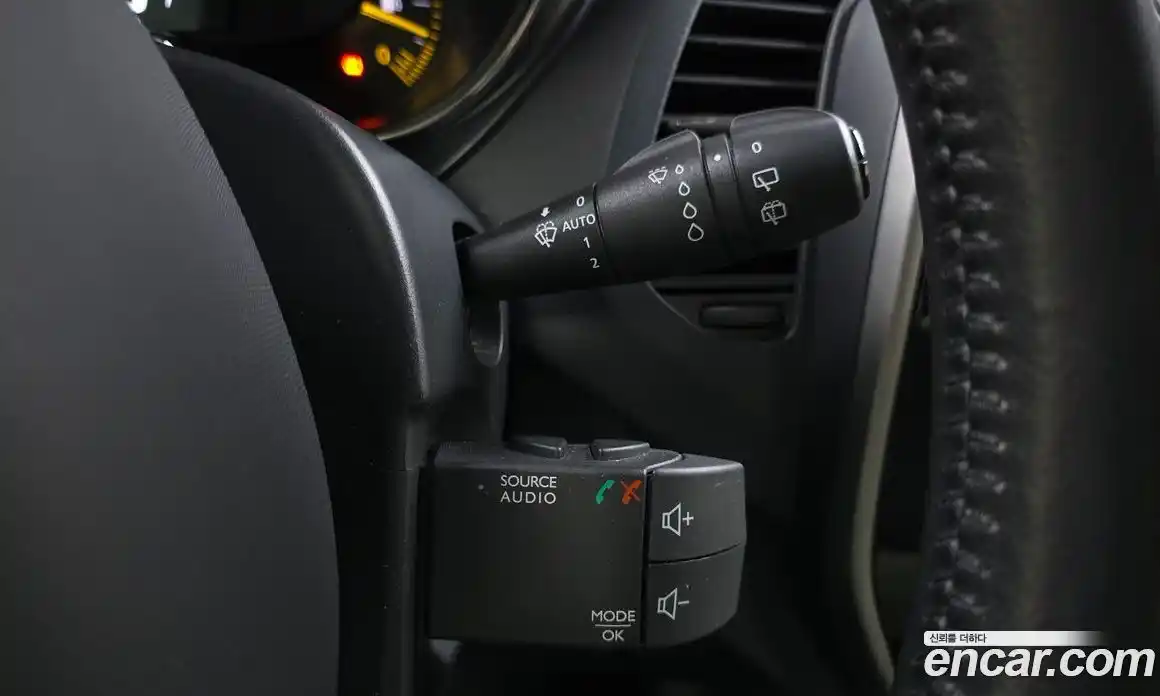 Renault QM3 2014 1.5 Автомат в Москве № 208687, фото 3