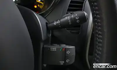 Renault QM3 2014 1.5 Автомат в Москве № 208687, миниатюра 3