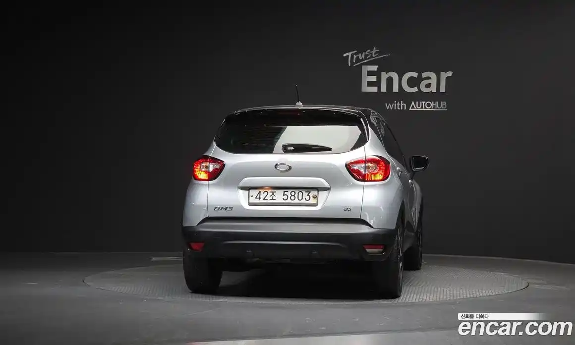 Renault QM3 2014 1.5 Автомат в Москве № 208687, фото 4