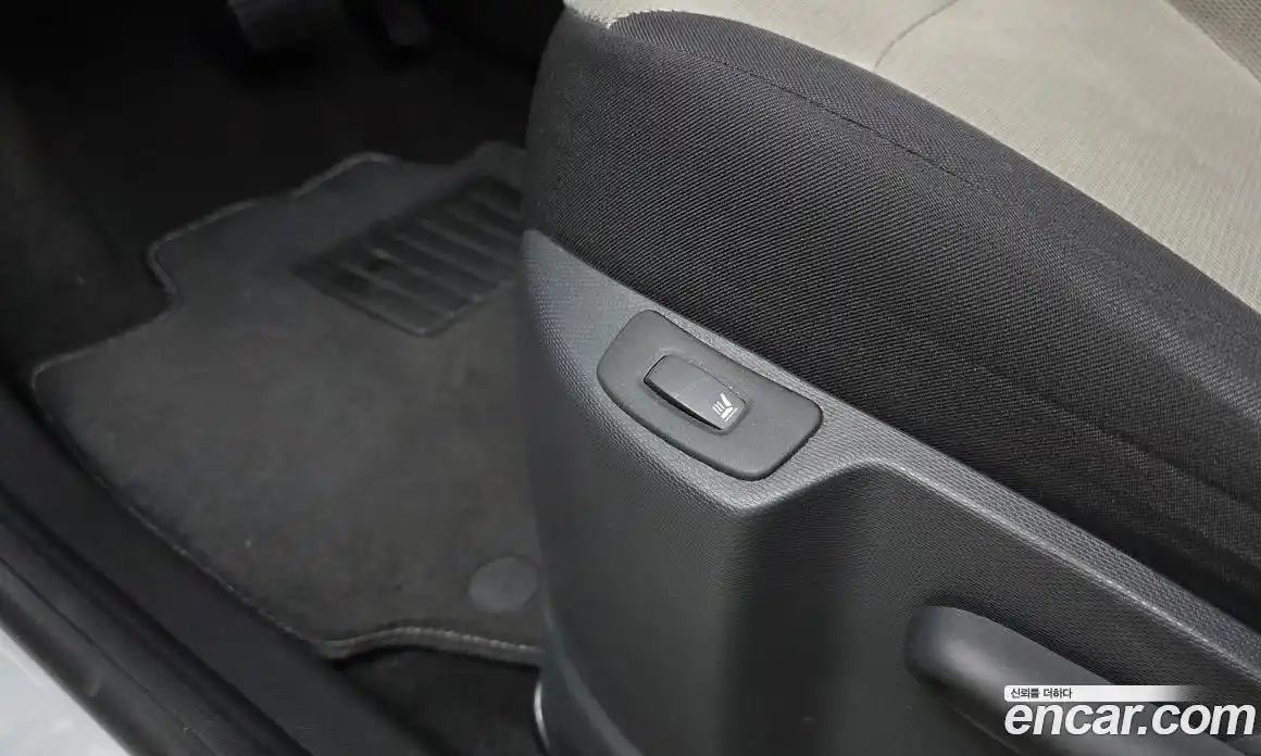 Renault QM3 2014 1.5 Автомат в Москве № 208687, фото 9