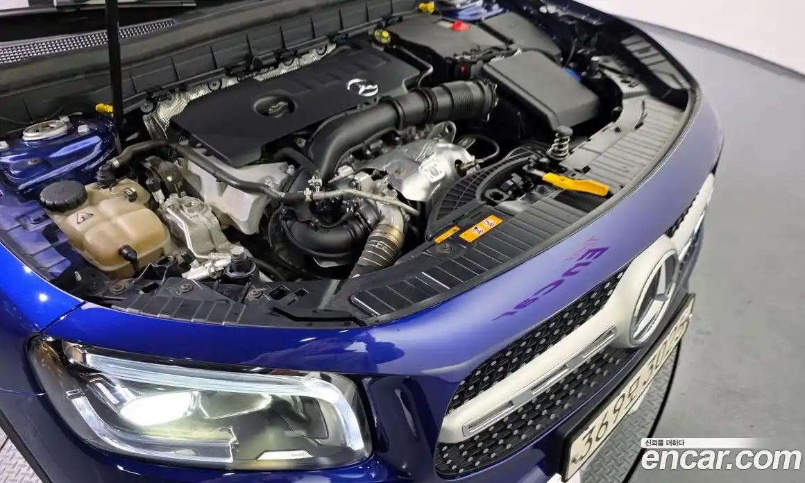 Mercedes-Benz GLB-Class 2020 2.0 Автомат в Москве № 211920, фото 12