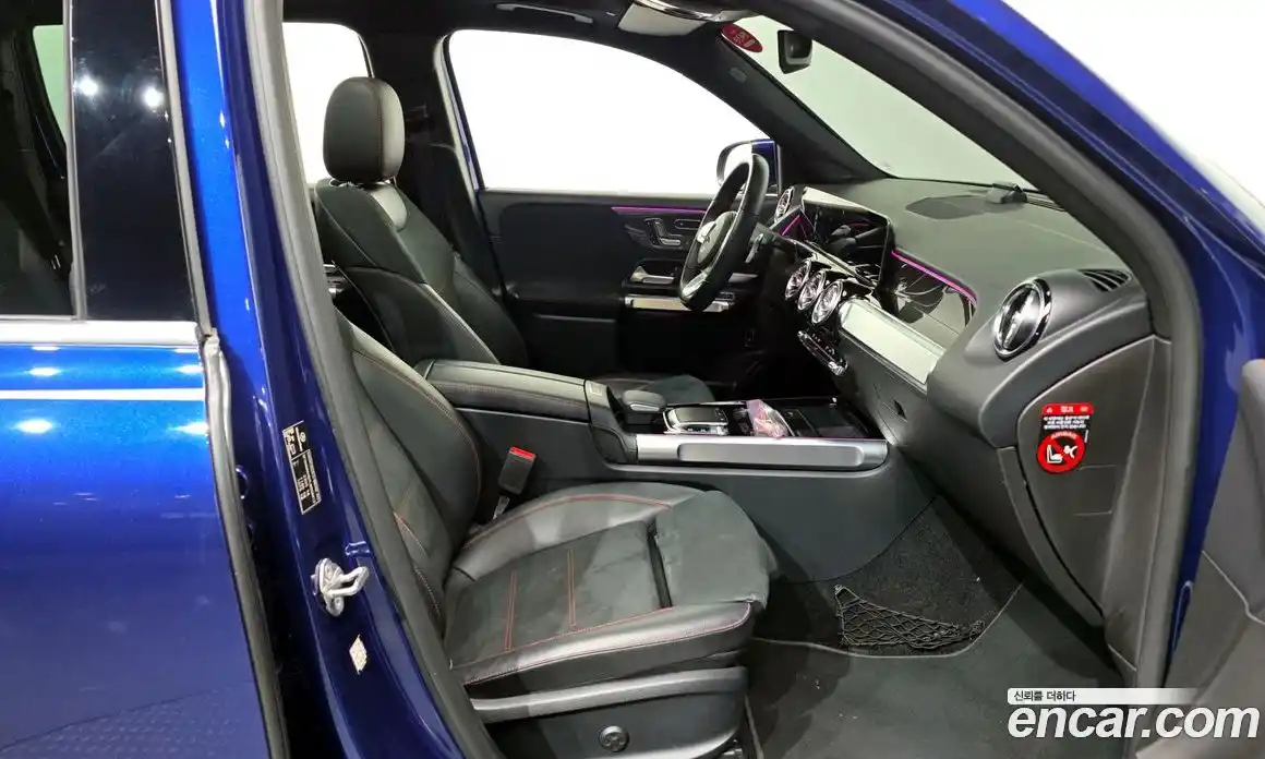 Mercedes-Benz GLB-Class 2020 2.0 Автомат в Москве № 211920, фото 19