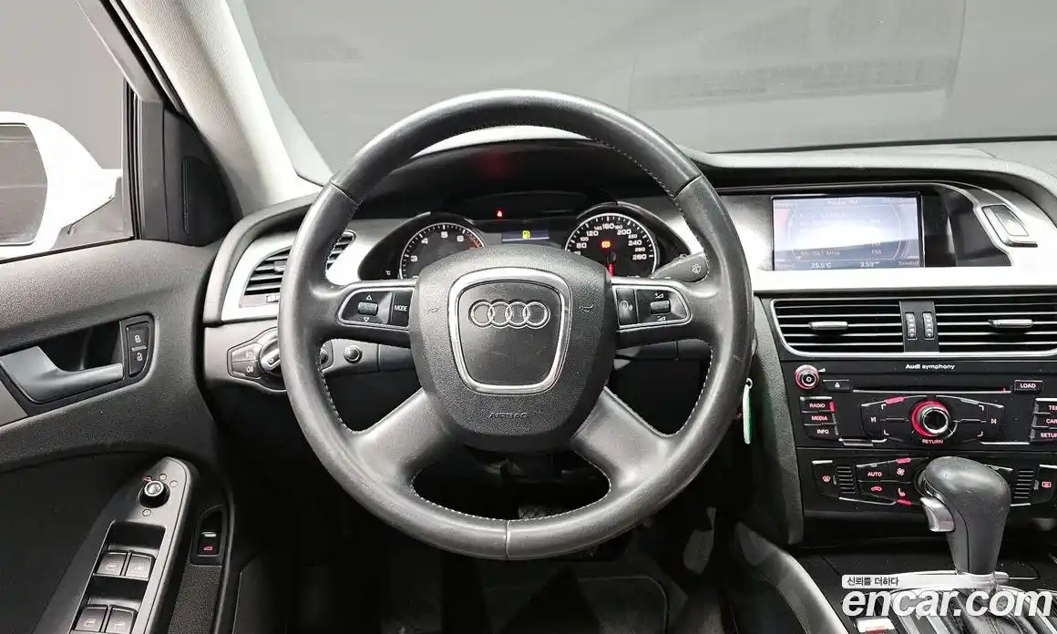 Audi A4 2010 2.0 Автомат в Москве № 212537, фото 17