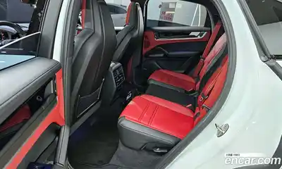 Porsche Cayenne 2025 3.0 Автомат в Москве № 212947, миниатюра 12