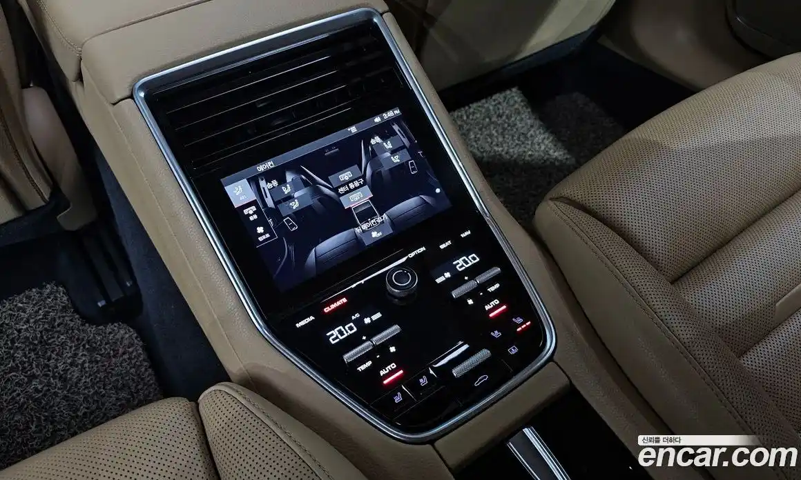 Porsche Panamera 2018 3.0 Автомат в Москве № 213164, фото 19