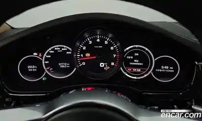 Porsche Panamera 2018 3.0 Автомат в Москве № 213164, миниатюра 4