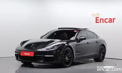 Porsche Panamera 2018 3.0 Автомат в Москве № 213164, миниатюра 5