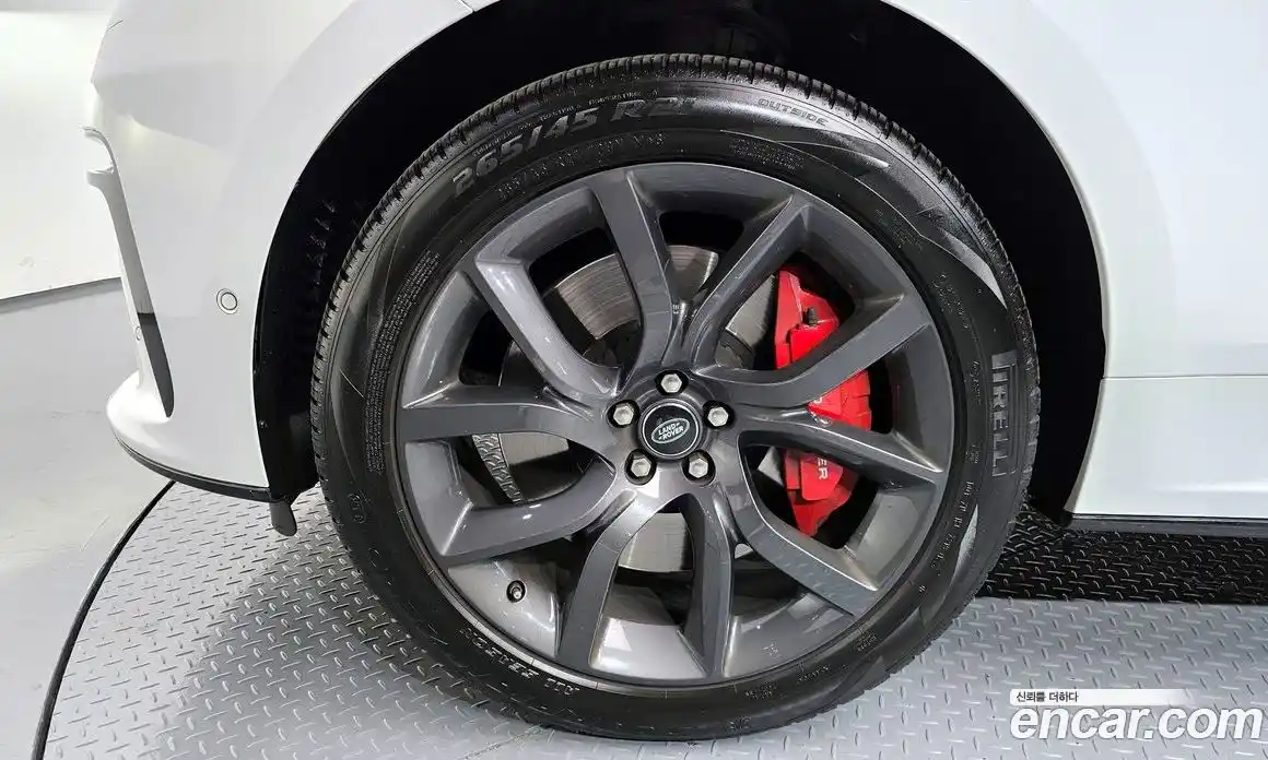 Land Rover Range-Rover Velar 2019 5.0 Автомат в Москве № 213526, фото 11