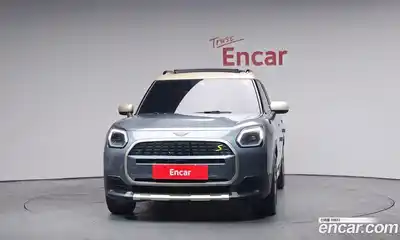 Mini Countryman 2025 0.2 Автомат в Москве № 214084, миниатюра 3