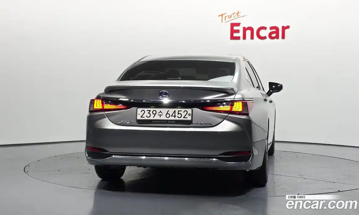 Lexus ES 2021 2.5 Автомат в Москве № 214660, фото 19