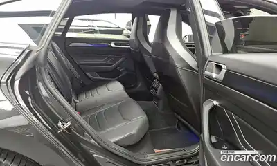 Volkswagen Arteon, 2022