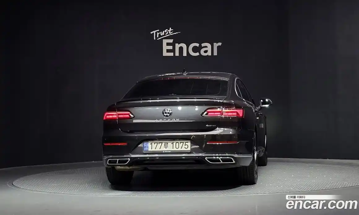 Volkswagen Arteon 2022 2.0 Автомат в Москве № 214911, фото 16