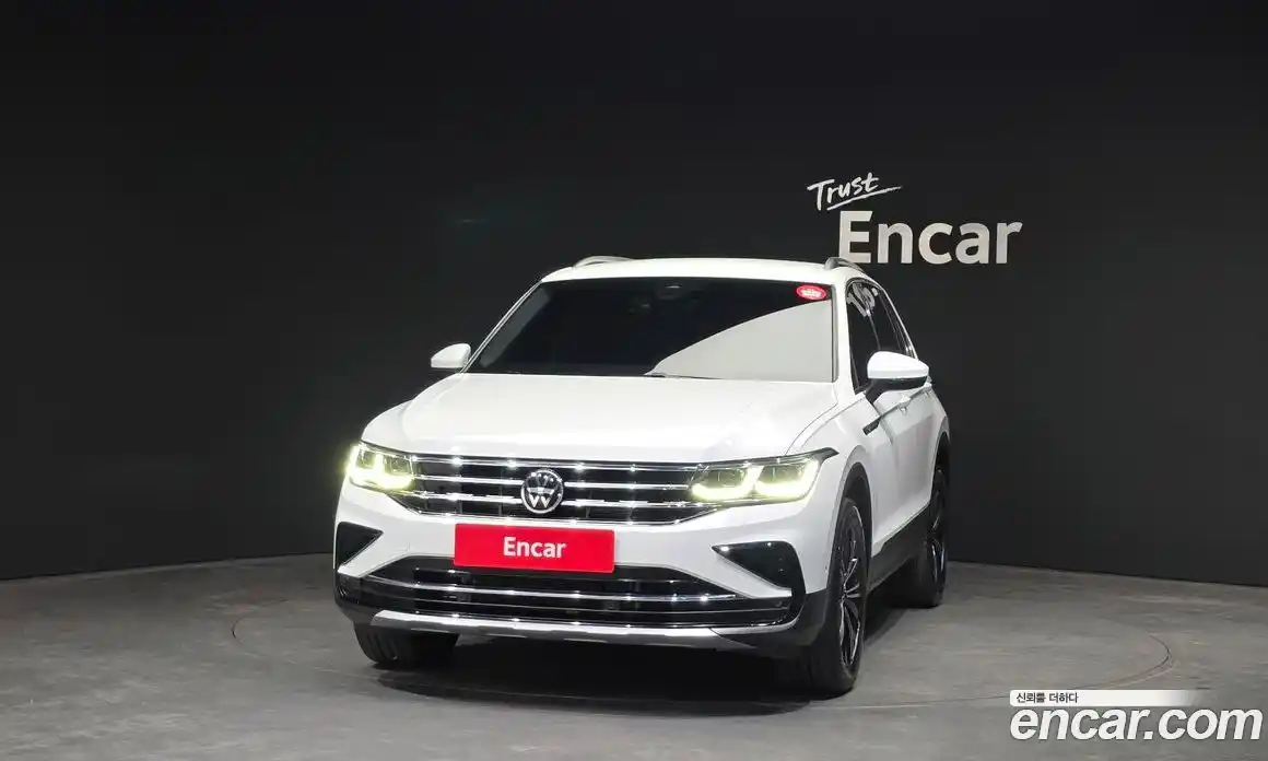 Volkswagen Tiguan 2022 2.0 Автомат в Москве № 214959, фото 14