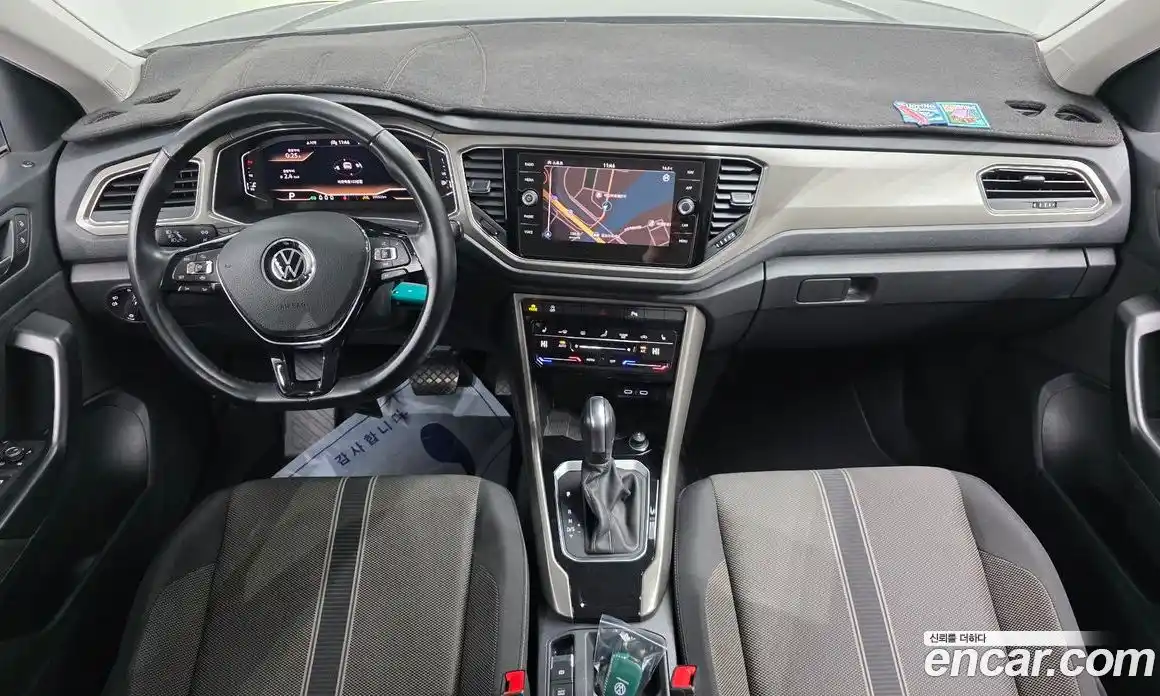 Volkswagen T-Roc 2021 2.0 Автомат в Москве № 215061, фото 16