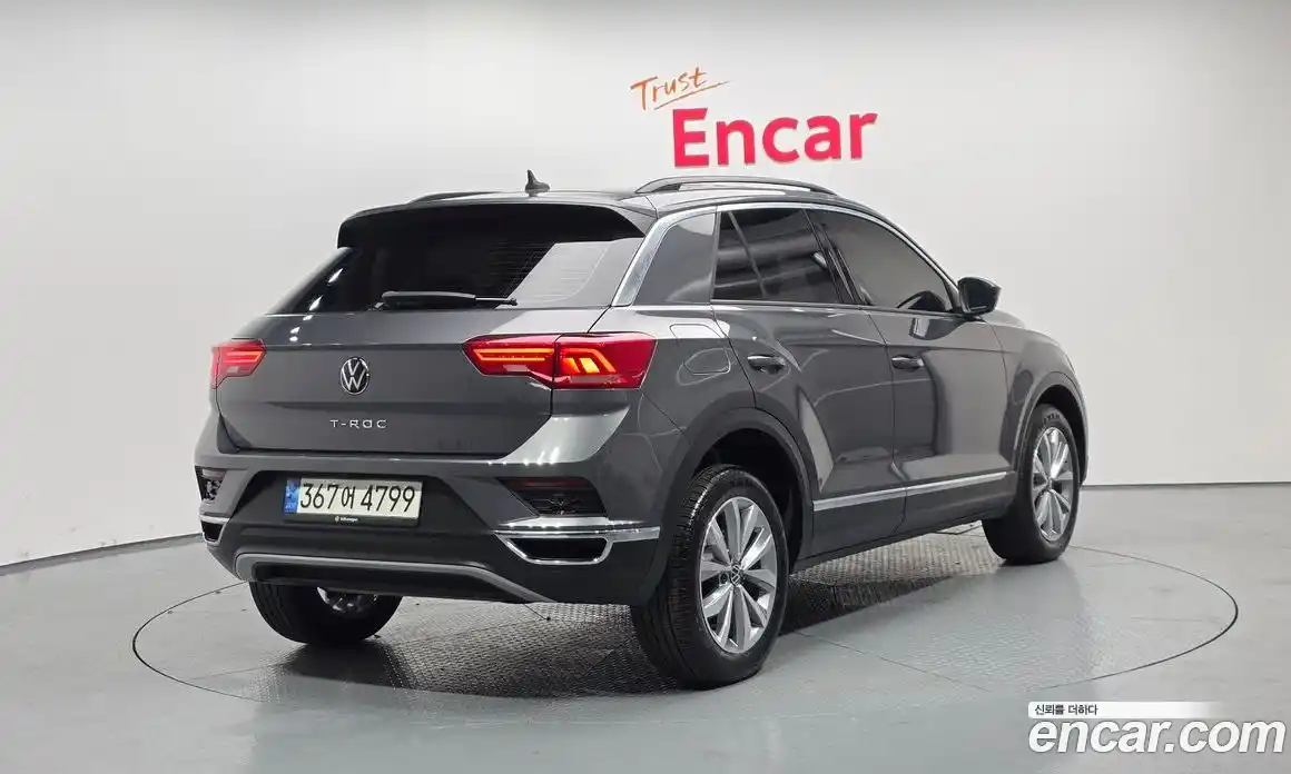 Volkswagen T-Roc 2021 2.0 Автомат в Москве № 215061, фото 10