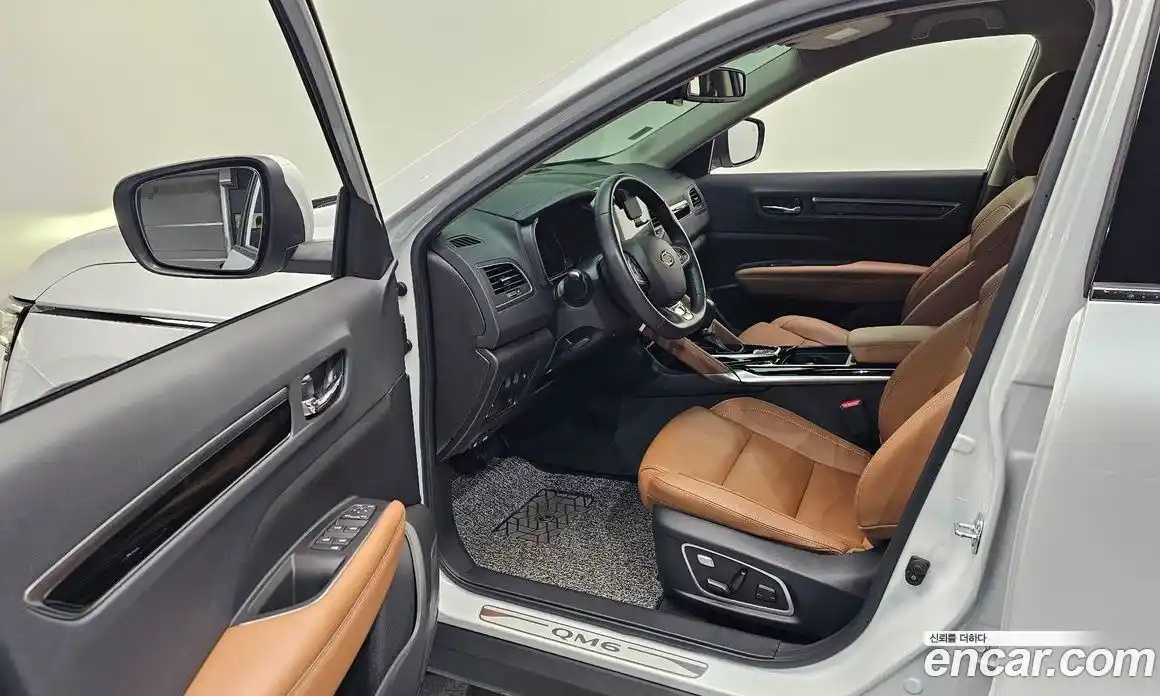 Renault QM6 2024 2.0 Автомат в Москве № 222153, фото 15