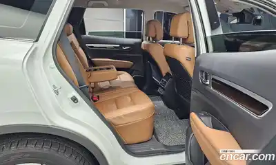 Renault QM6 2024 2.0 Автомат в Москве № 222153, миниатюра 2