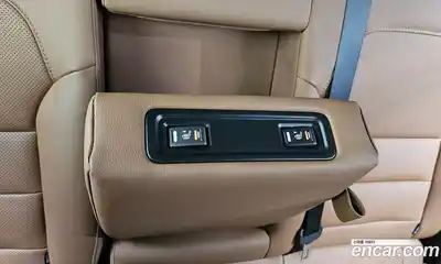 Renault QM6 2024 2.0 Автомат в Москве № 222153, миниатюра 7