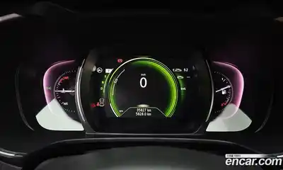 Renault QM6 2024 2.0 Автомат в Москве № 222153, миниатюра 8