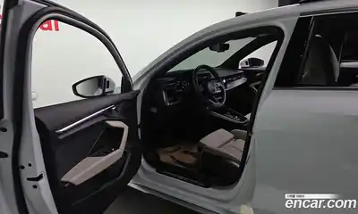 Audi A3 2023 2.0 Автомат в Москве № 222996, миниатюра 12