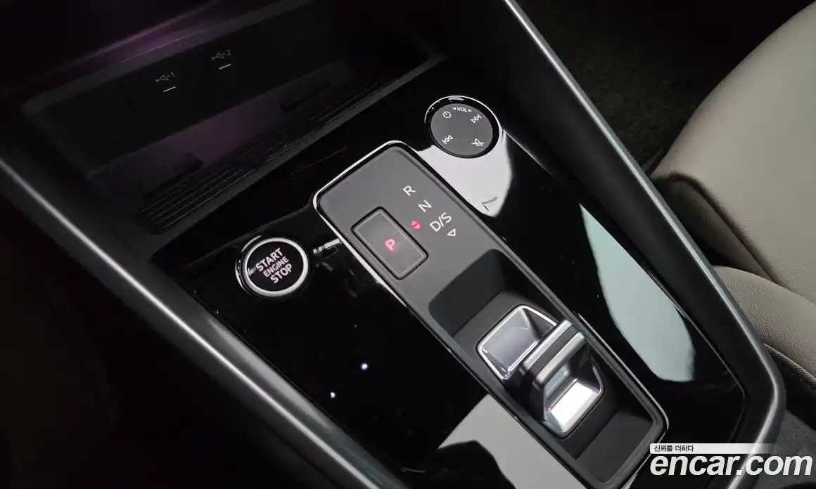 Audi A3 2023 2.0 Автомат в Москве № 222996, фото 17