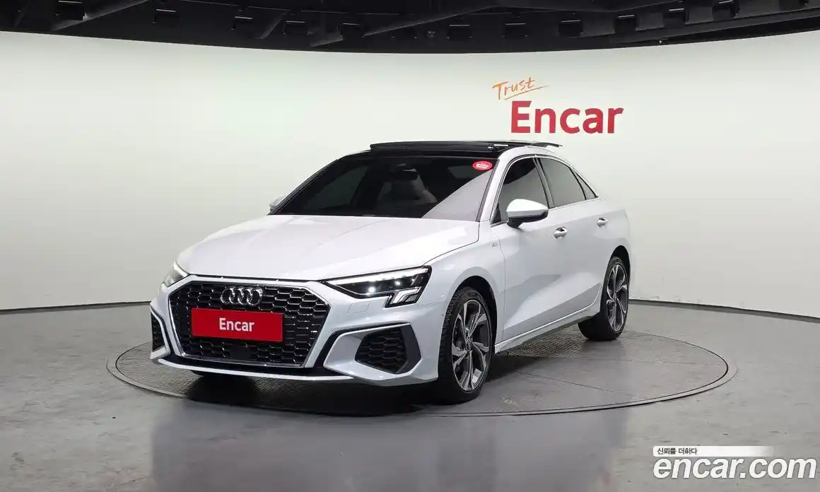 Audi A3 2023 2.0 Автомат в Москве № 222996, фото 3