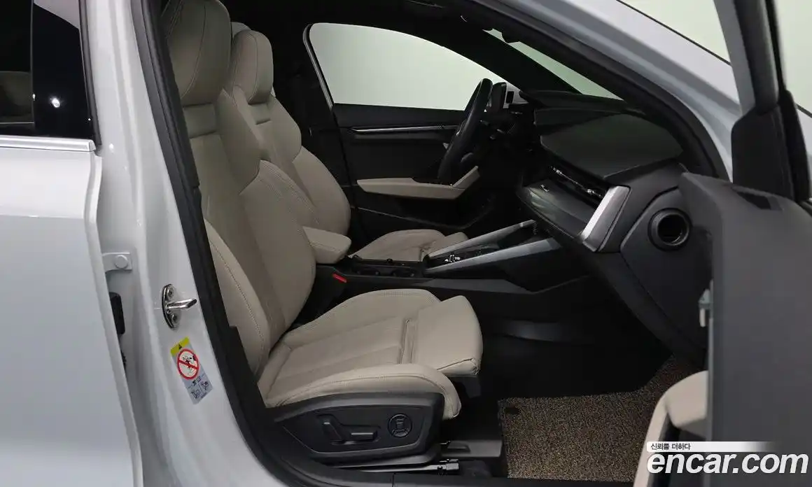 Audi A3 2023 2.0 Автомат в Москве № 222996, фото 7