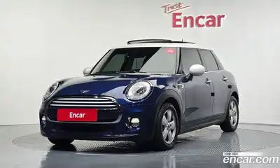 Mini Cooper 2015 1.5 Автомат в Москве № 223107, миниатюра 11