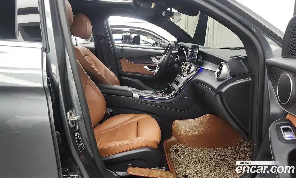 Mercedes-Benz GLC-Class 2021 2.0 Автомат в Москве № 225025, фото 20