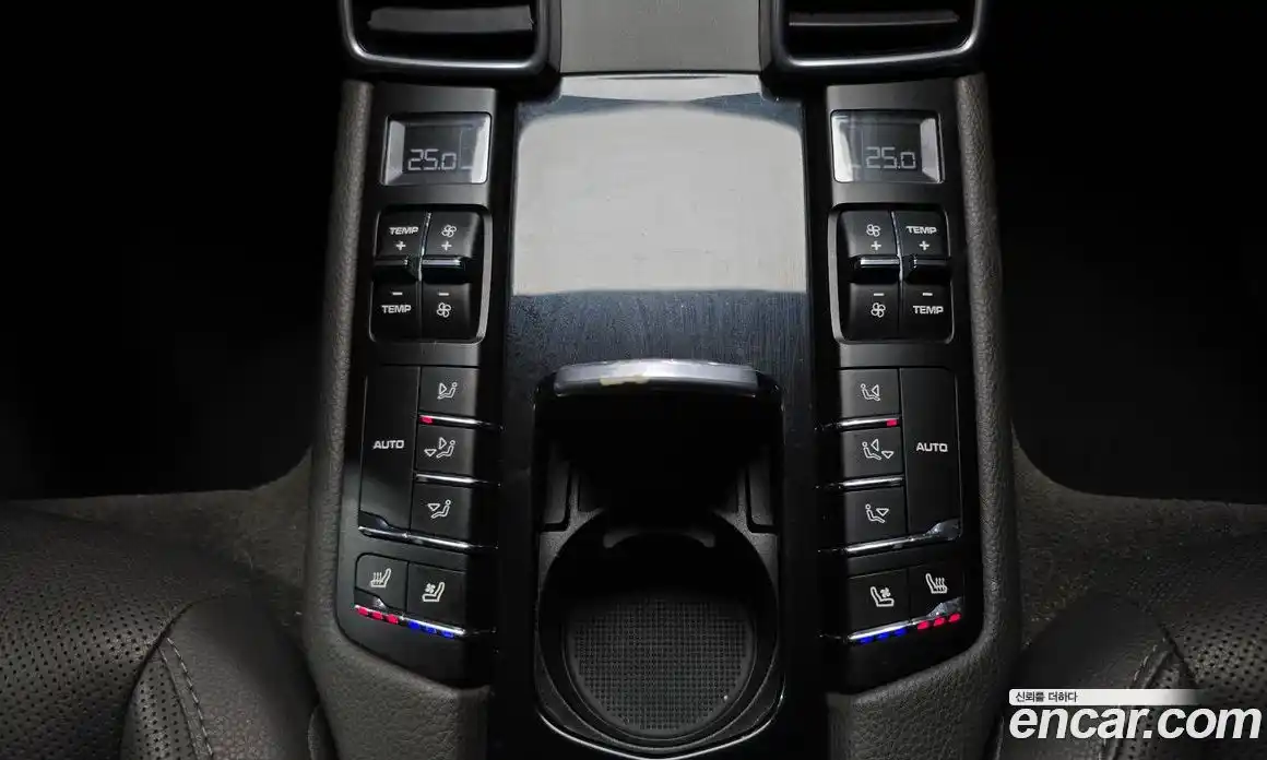 Porsche Panamera 2015 3.6 Автомат в Москве № 225726, фото 13