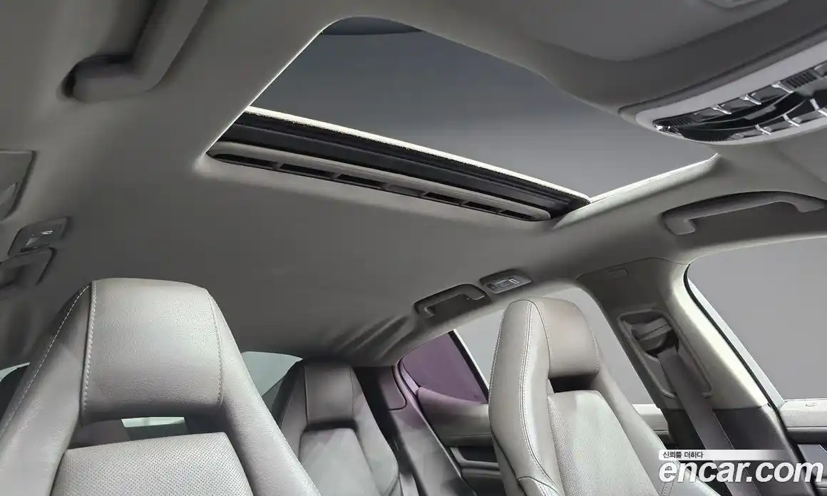 Porsche Panamera 2015 3.6 Автомат в Москве № 225726, фото 3