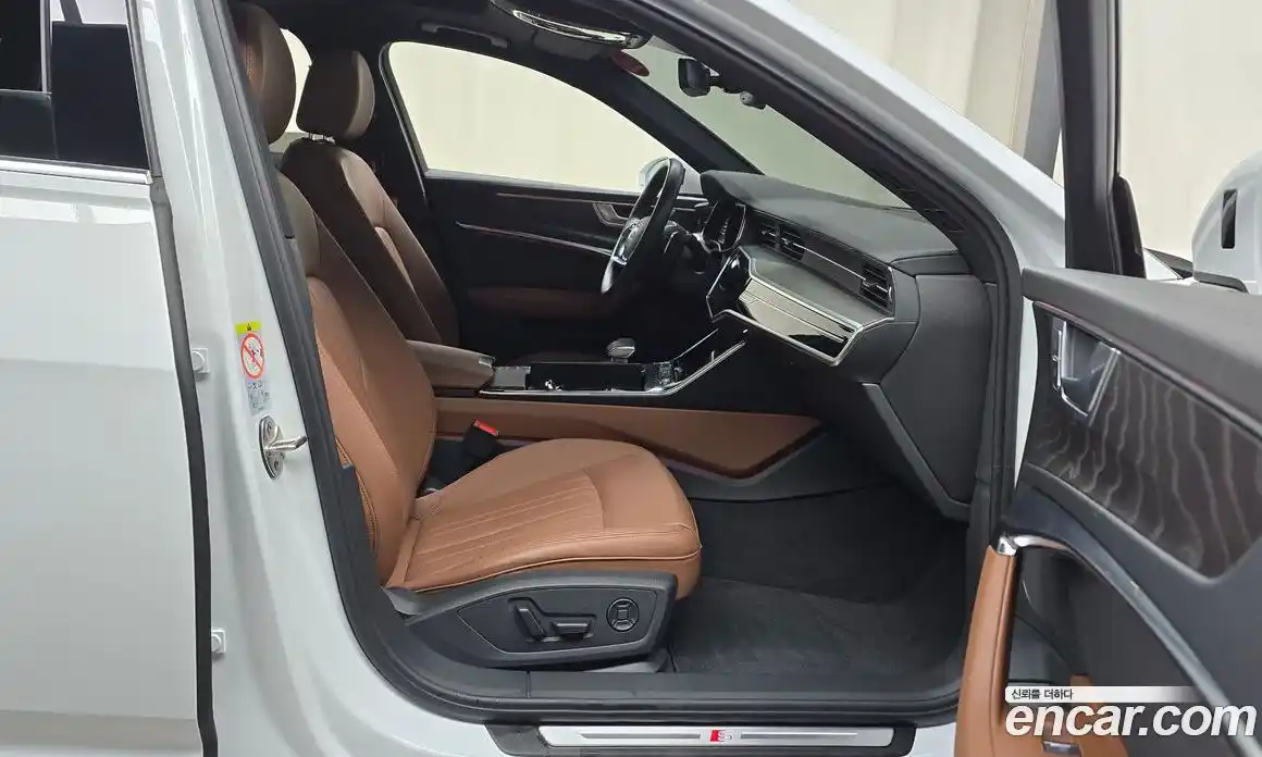 Audi A6 2023 2.0 Автомат в Москве № 229722, фото 14