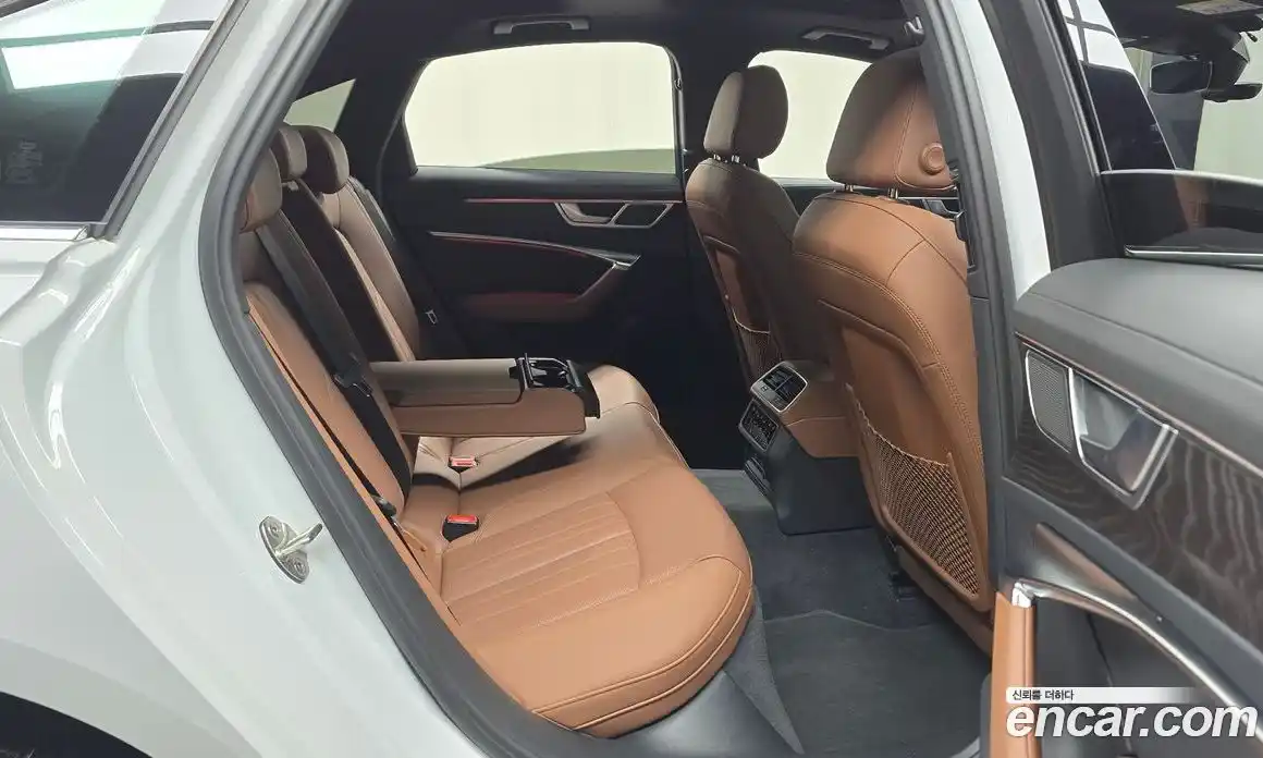 Audi A6 2023 2.0 Автомат в Москве № 229722, фото 19