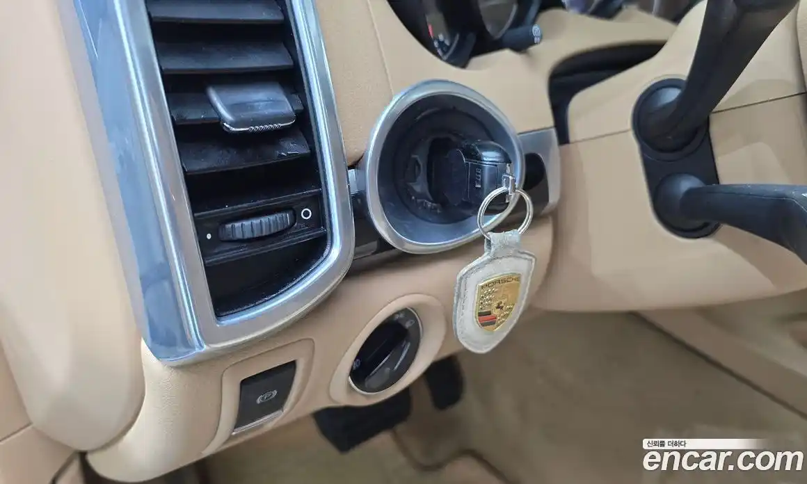 Porsche Cayenne 2013 3.0 Автомат в Москве № 231002, фото 18