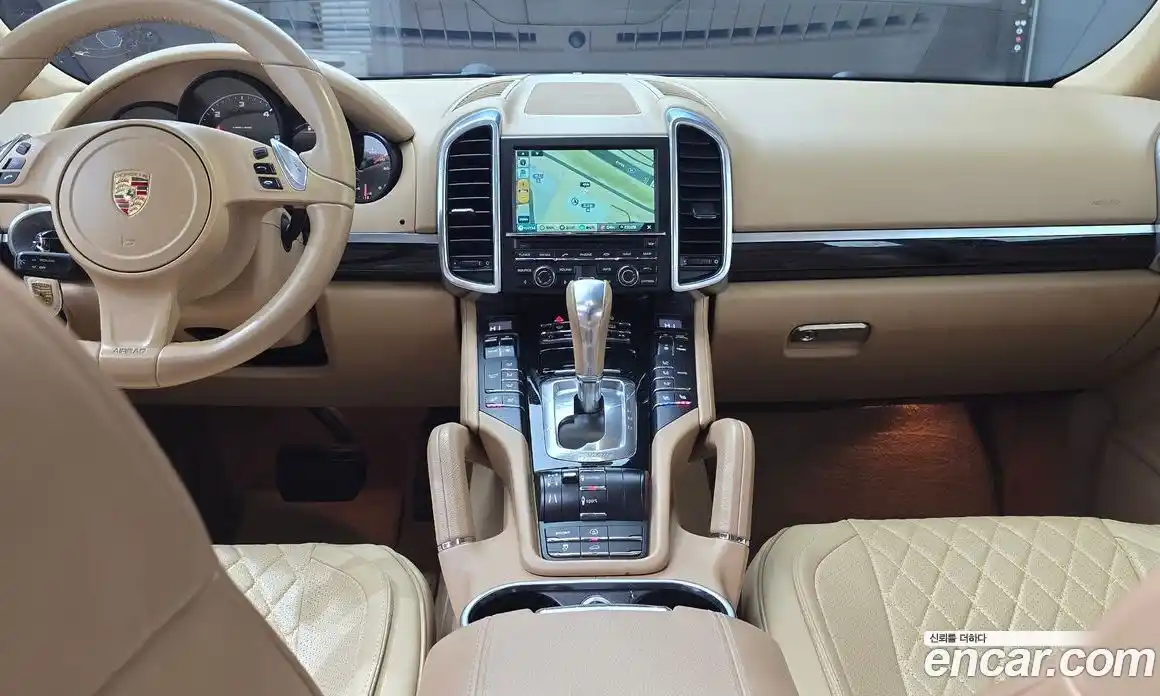 Porsche Cayenne 2013 3.0 Автомат в Москве № 231002, фото 3