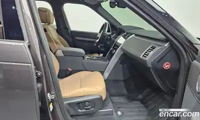 Land Rover Discovery, 2025