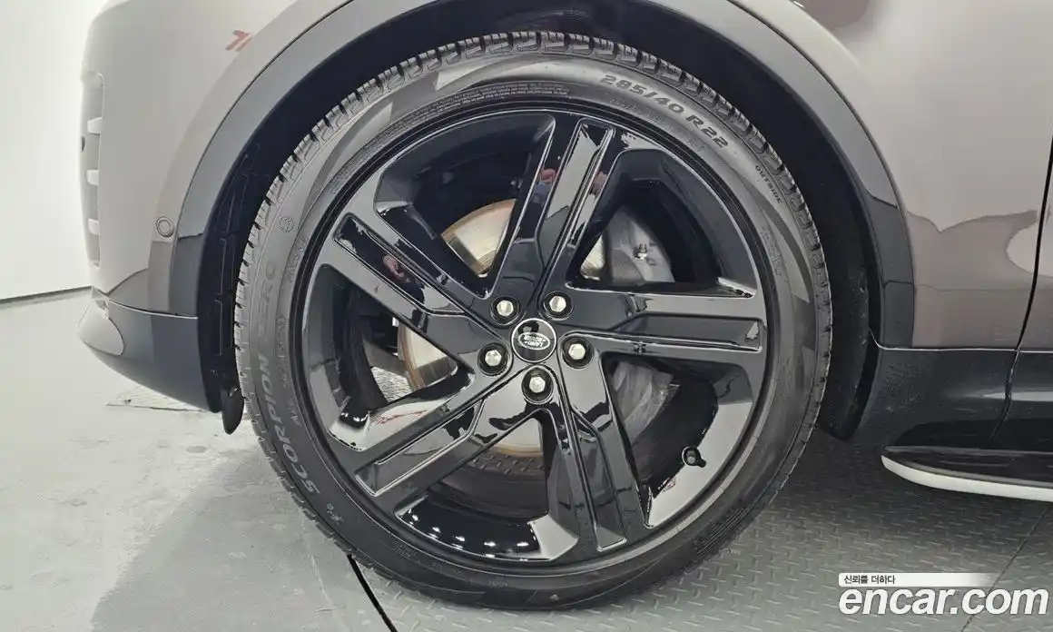 Land Rover Discovery 2025 3.0 Автомат в Москве № 231129, фото 14