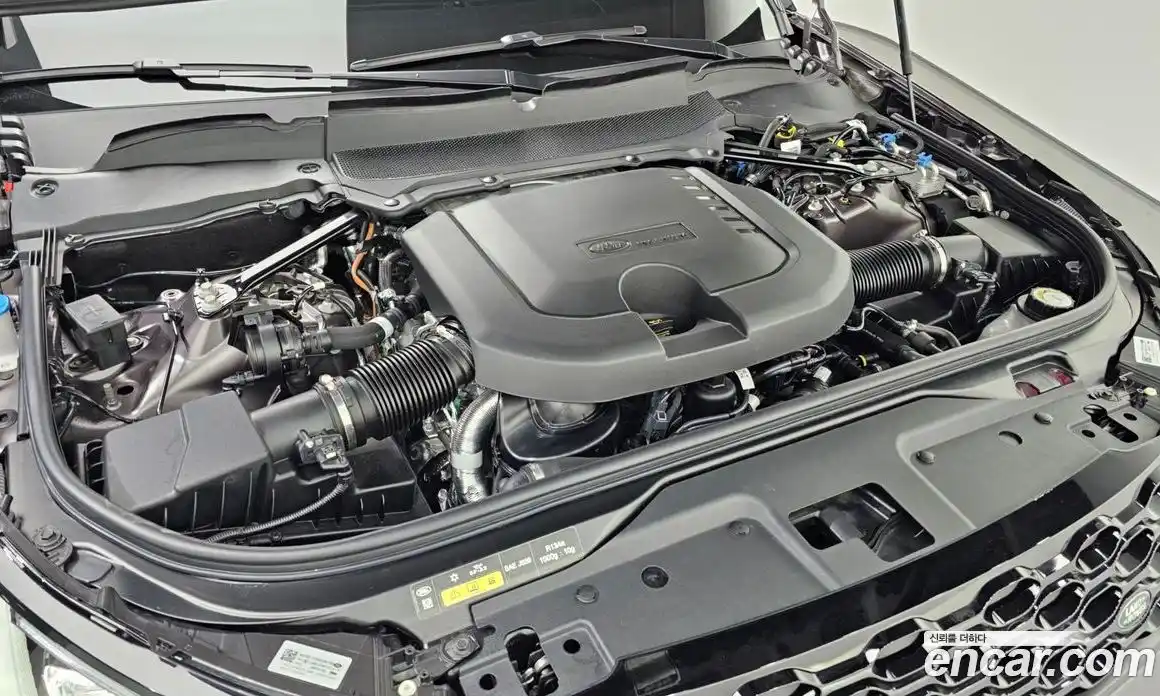 Land Rover Discovery 2025 3.0 Автомат в Москве № 231129, фото 7