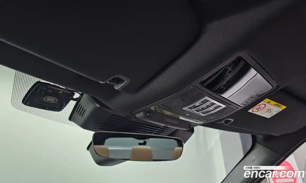 Land Rover Discovery 2025 3.0 Автомат в Москве № 231129, фото 8