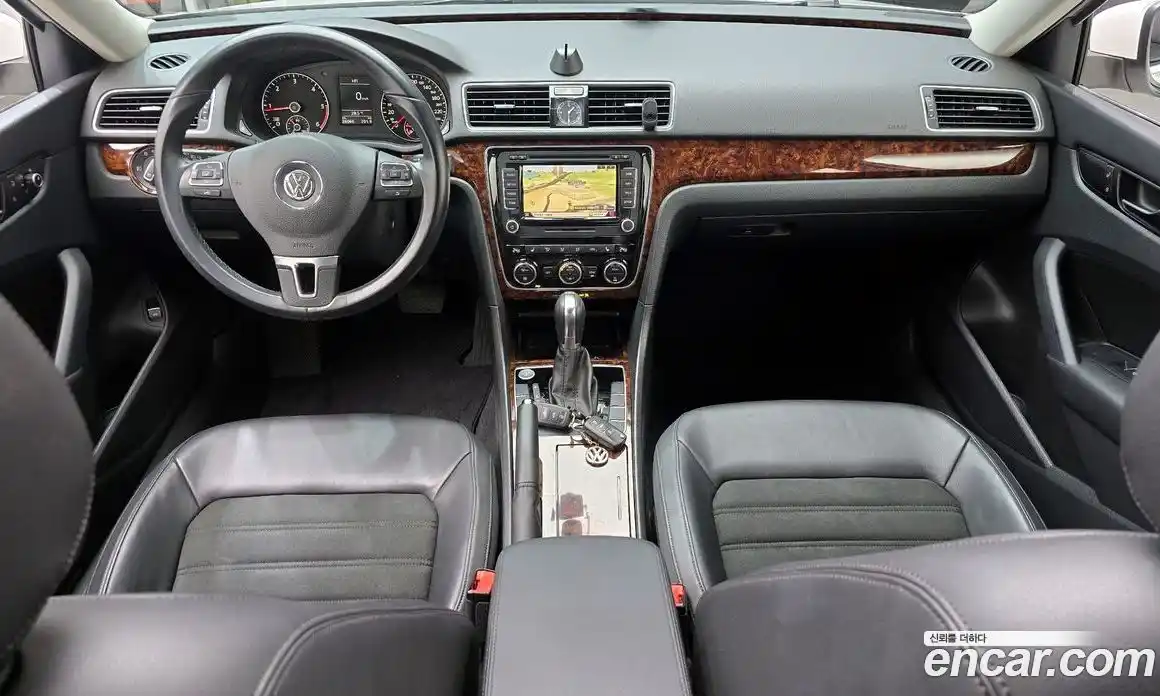 Volkswagen Passat 2012 2.0 Автомат в Москве № 232082, фото 11