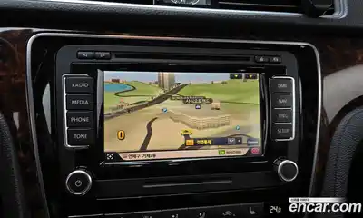 Volkswagen Passat 2012 2.0 Автомат в Москве № 232082, миниатюра 4