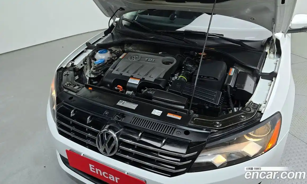 Volkswagen Passat 2012 2.0 Автомат в Москве № 232082, фото 8