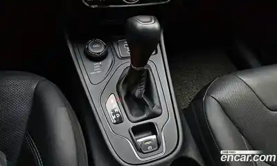 Jeep Cherokee 2019 2.4 Автомат в Москве № 232650, миниатюра 11