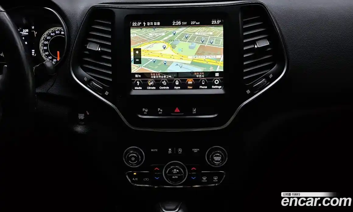 Jeep Cherokee 2019 2.4 Автомат в Москве № 232650, фото 12